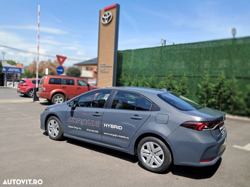 Toyota Corolla 1.8 HSD Eco - 8