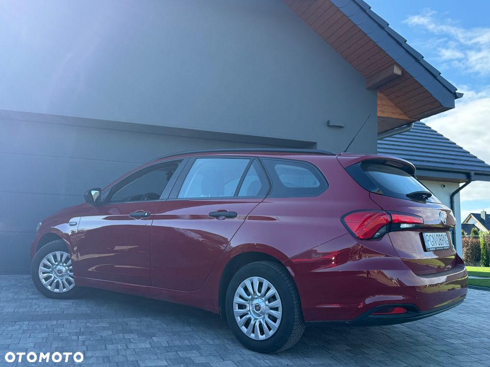 Fiat Tipo 1.4 16V More - 9