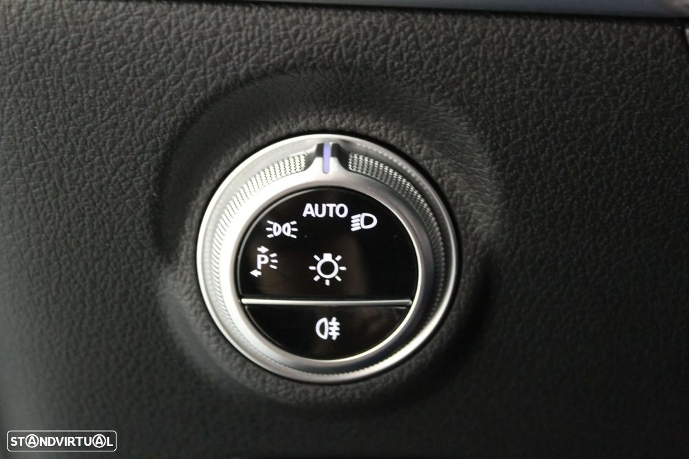 Mercedes-Benz C 220 d Avantgarde - 20