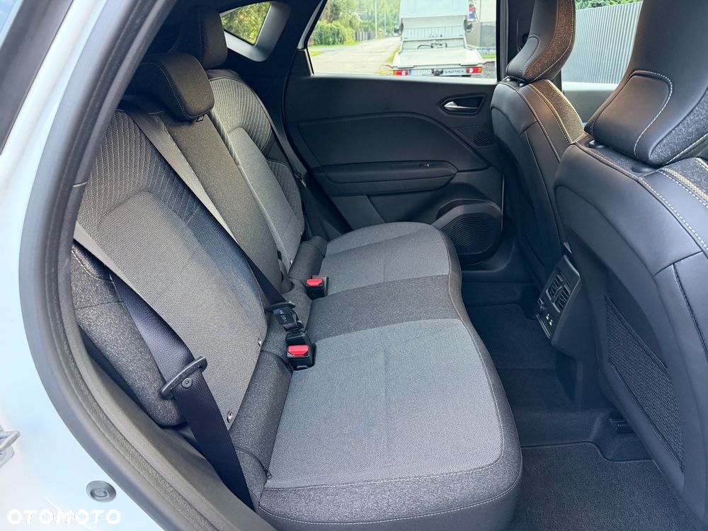 Renault Captur TCe Mild Hybrid 160 EDC EVOLUTION - 13