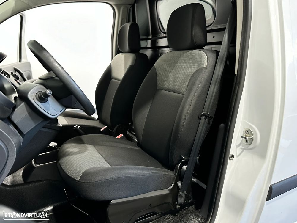 Renault KANGOO Z.E. 33 KW - IVA DEDUTIVÉL - BATERIAS PRÓPRIAS - 32