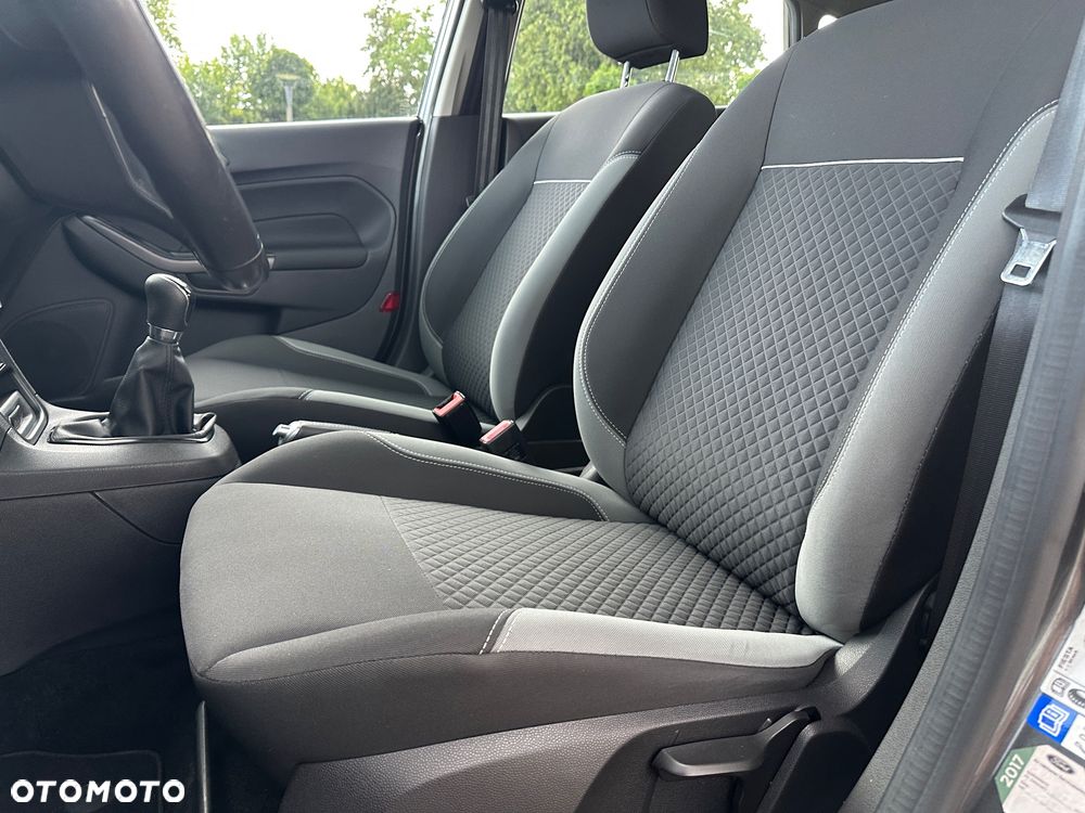 Ford Fiesta - 21