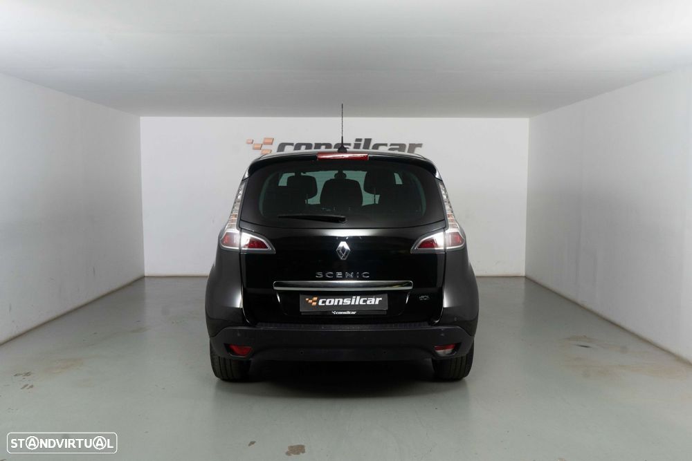 Renault Scénic 1.5 dCi Exclusive SS - 11