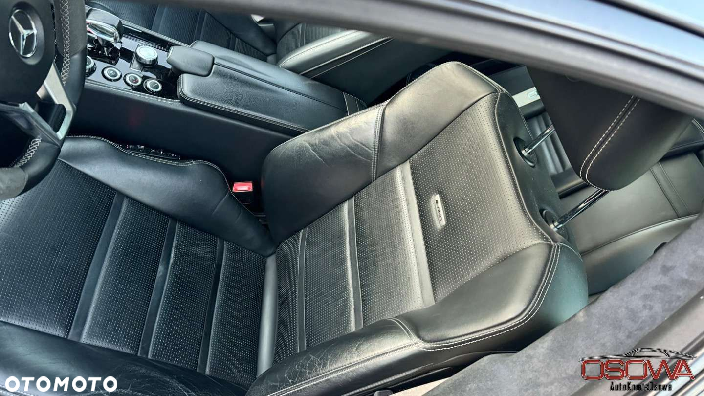 Mercedes-Benz CLS 63 AMG S 4-Matic - 24