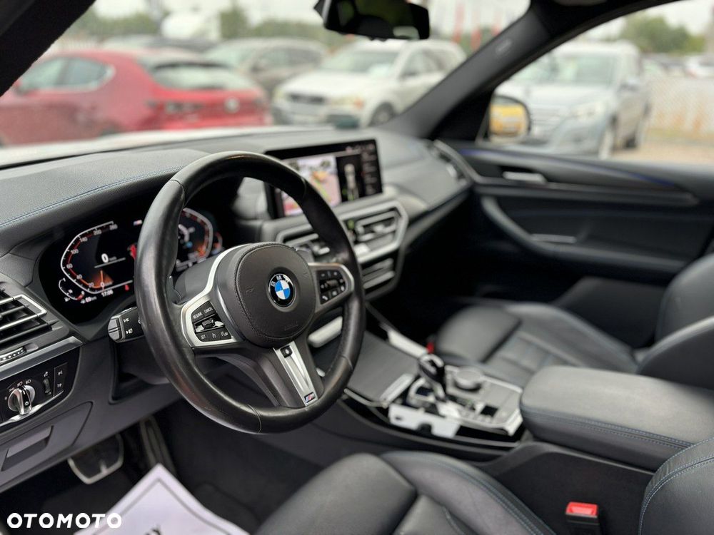BMW X3 xDrive20i Advantage sport - 13