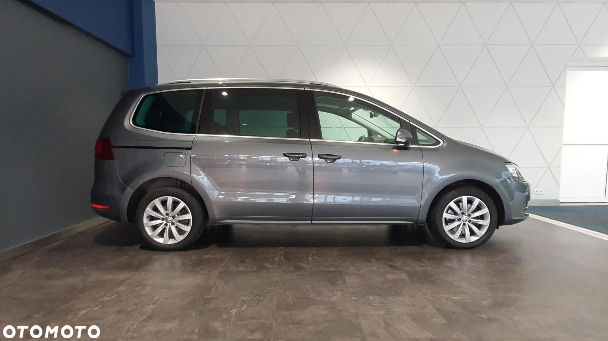 Volkswagen Sharan 2.0 TDI Highline DSG - 6