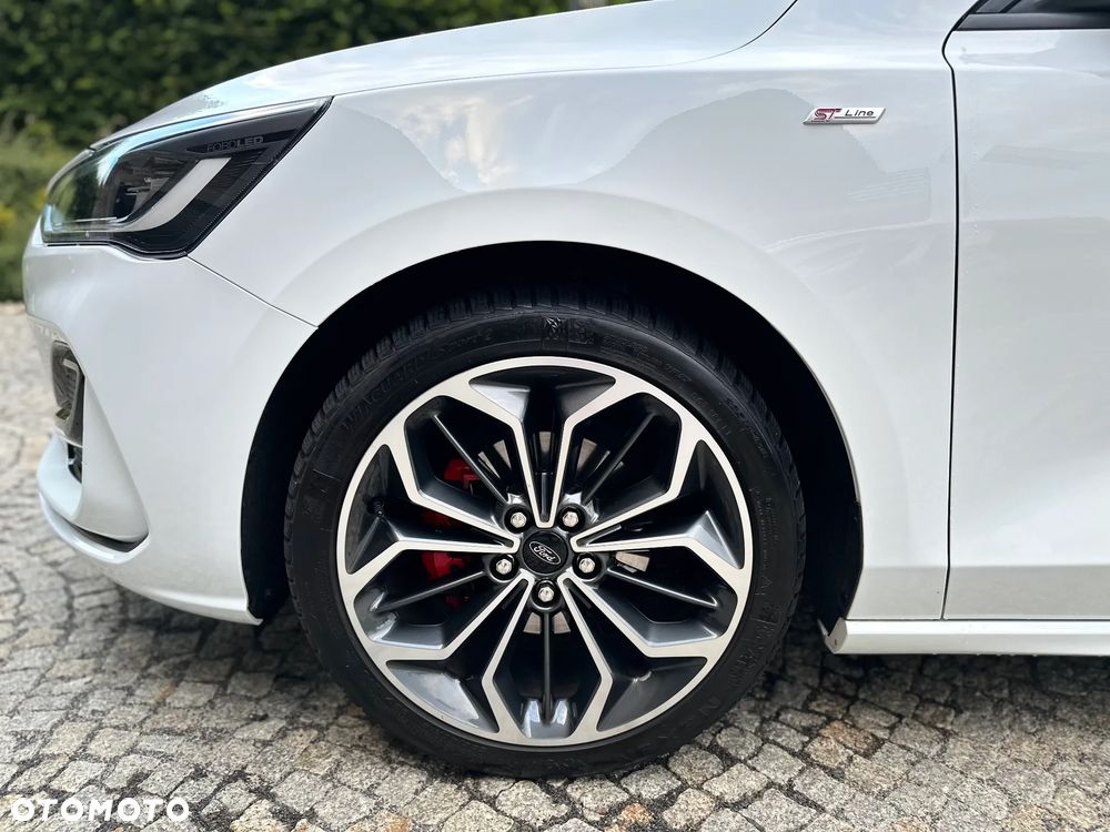 Ford Focus 1.0 EcoBoost ST-Line ASS - 6