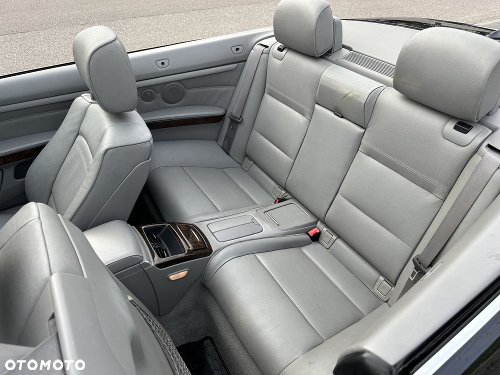 BMW Seria 3 335i - 15