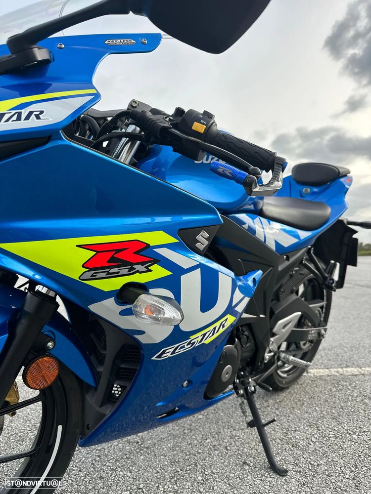 Suzuki GSX-R 125 Ecstar - 4