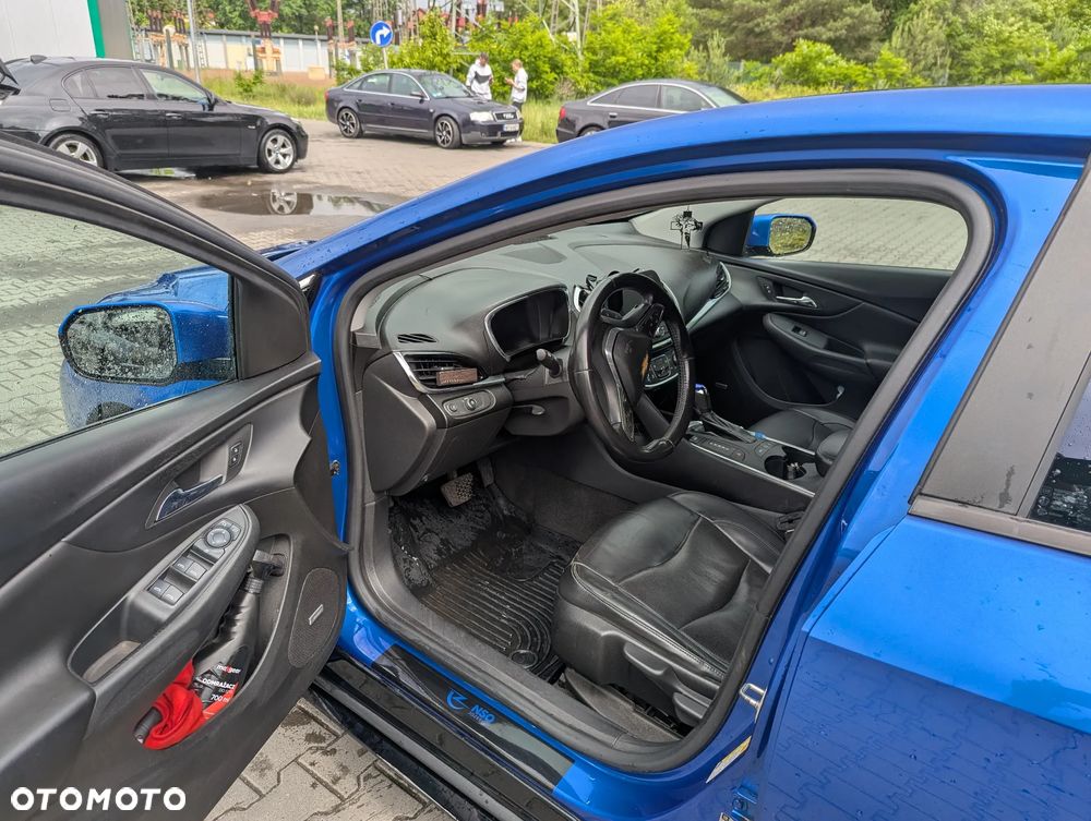 Chevrolet Volt - 3