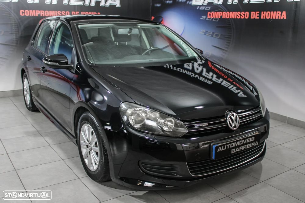 VW Golf 1.6 TDi Trendline BlueMotion - 24