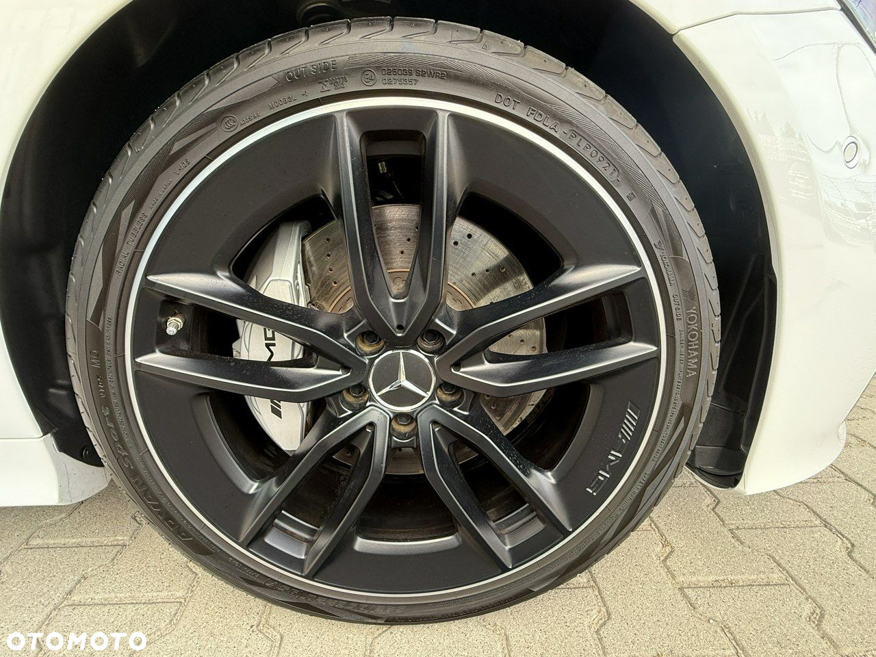 Mercedes-Benz Klasa E - 20