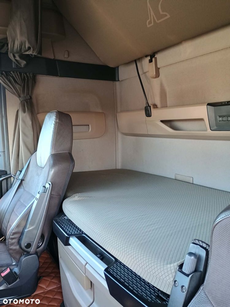 MAN TGX - 10