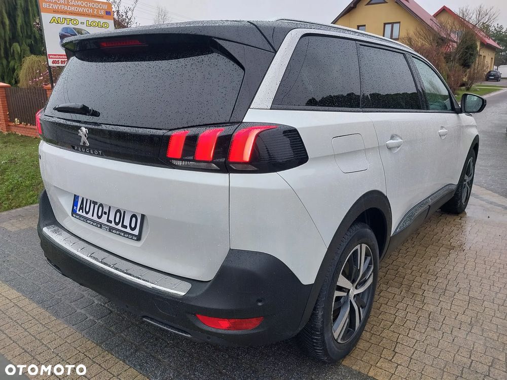 Peugeot 5008 - 6