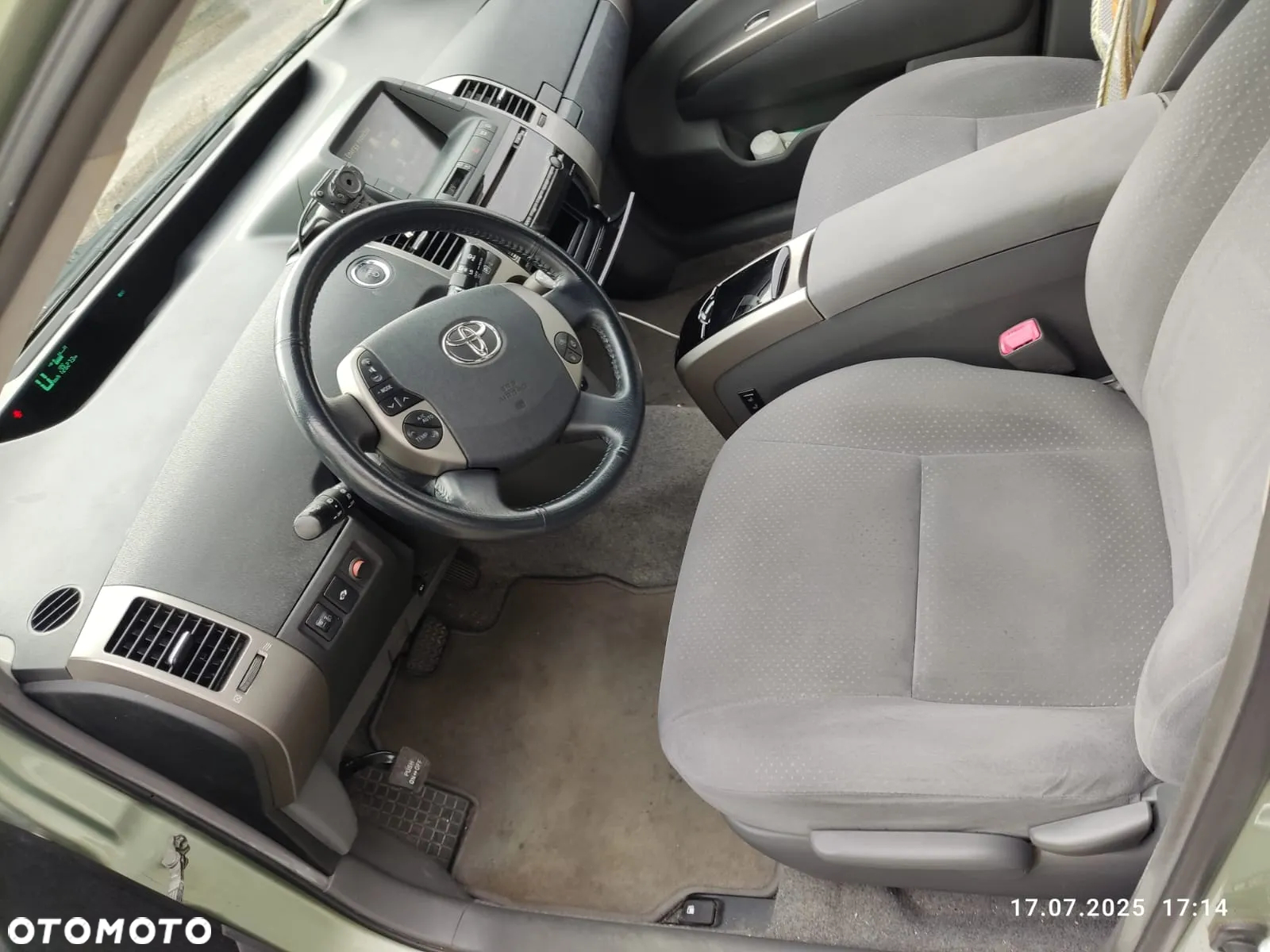 Toyota Prius 1.5 VVT-i Sol - 5