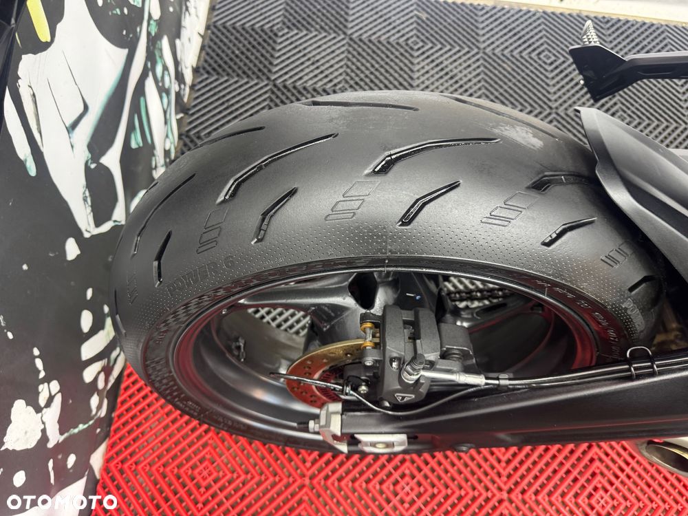 Triumph Daytona - 27