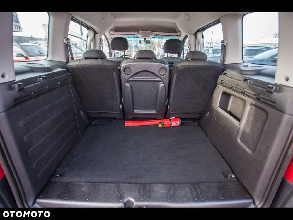 Peugeot Partner - 13