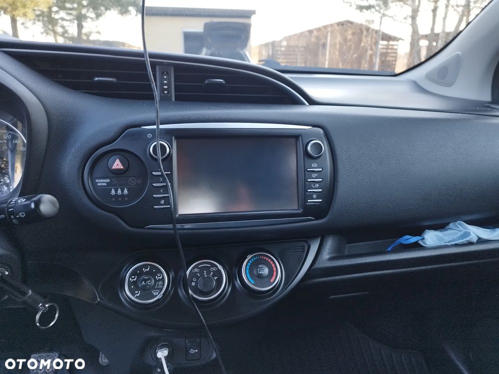 Toyota Yaris 1.5 Active - 14