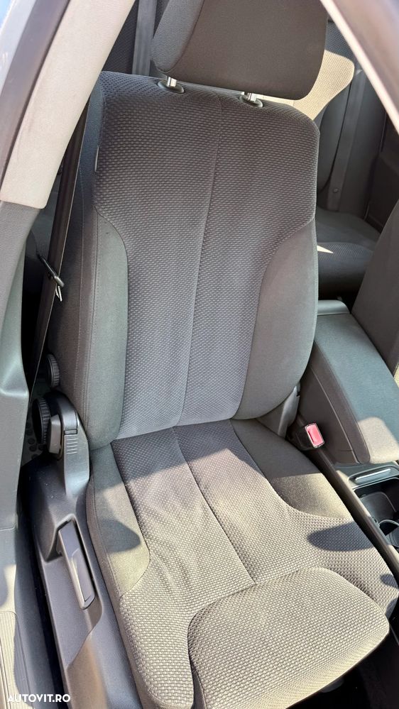 Volkswagen Passat 2.0 TDI Comfortline DPF - 20