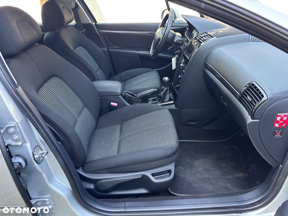 Peugeot 407 2.0 Premium - 31