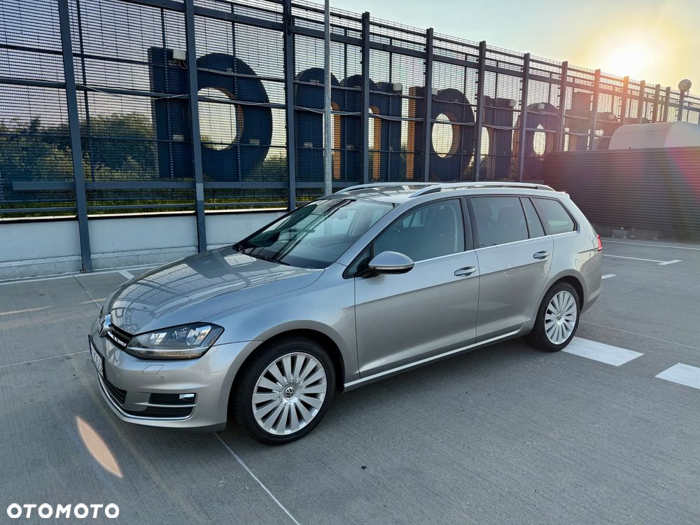 Volkswagen Golf 2.0 TDI (BlueMotion Technology) Highline - 10