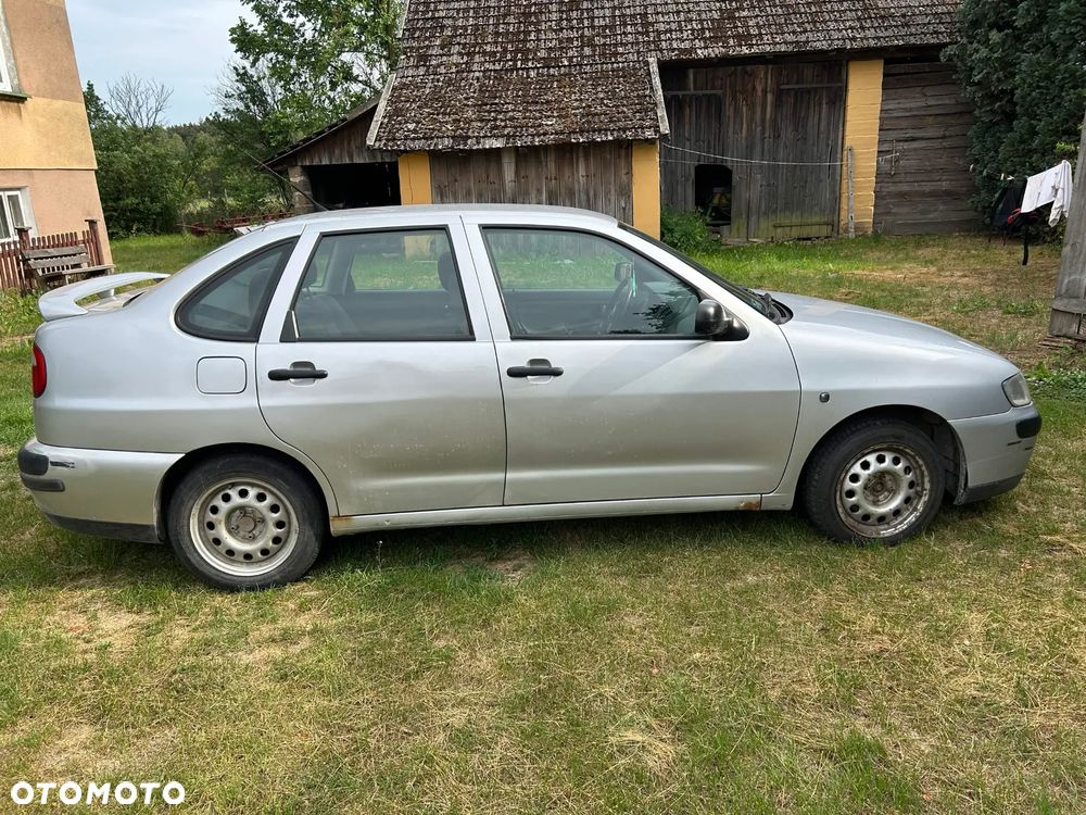 Seat Cordoba 1.9 TDI Signo - 1