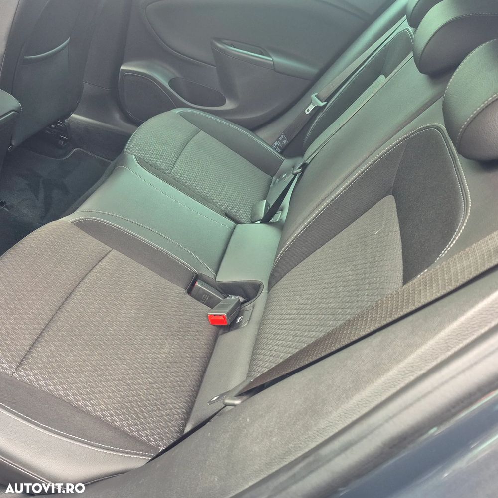 Opel Astra 1.6 CDTI DPF ecoFLEX Start/Stop Exklusiv - 8