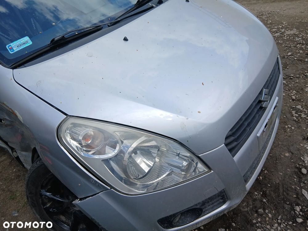 Suzuki Splash  08-  K10B 1.0  Lakier ZCCD  silnik skrzynia zderzak drzwi  błotnik  fotel  klapa - 4