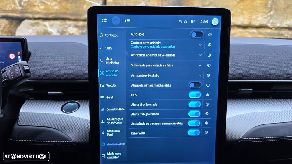 Ford Mustang Mach-E - 24