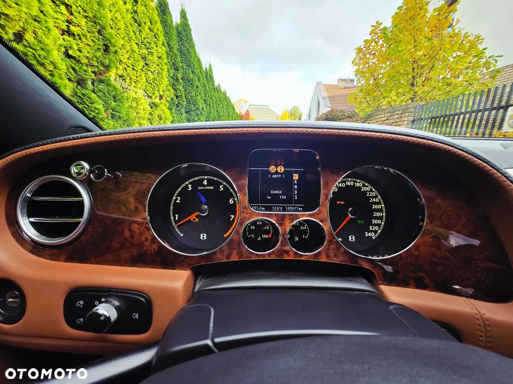 Bentley Continental GT Standard - 11