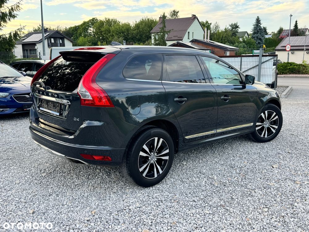 Volvo XC 60 D4 Summum - 4