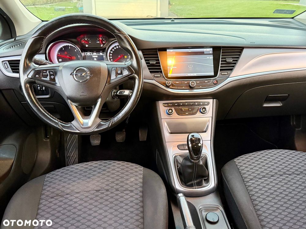Opel Astra 1.6 CDTI Enjoy - 6