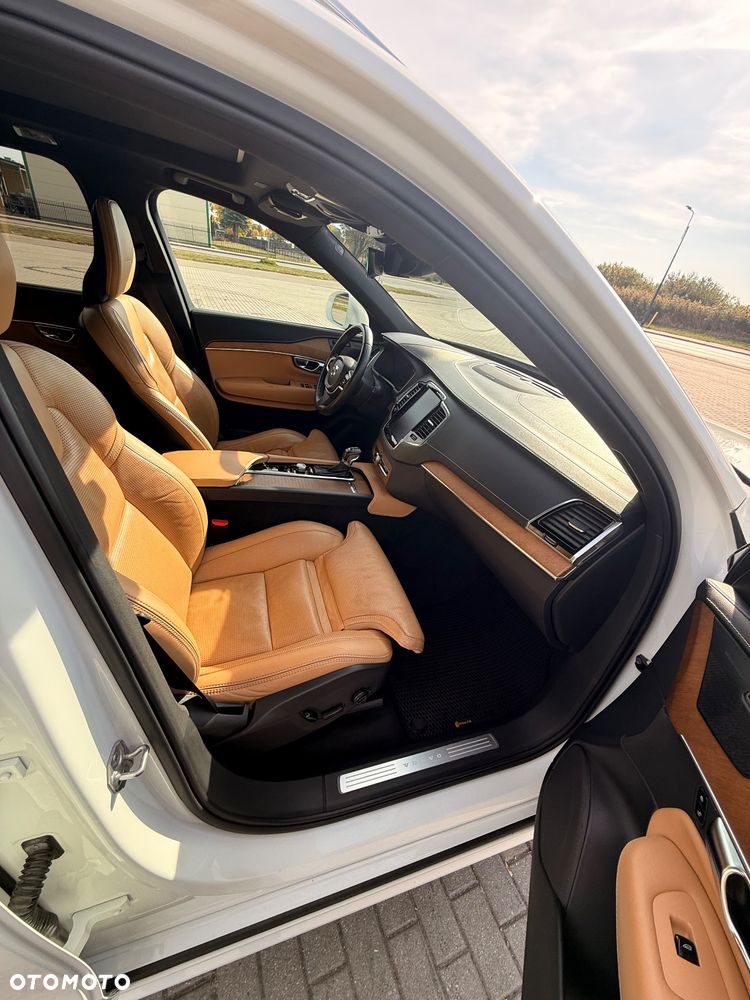 Volvo XC 90 - 14