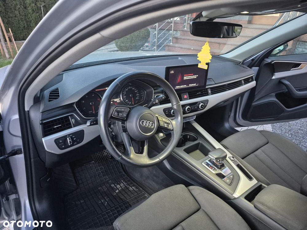 Audi A4 Avant 35 TDI S tronic - 11