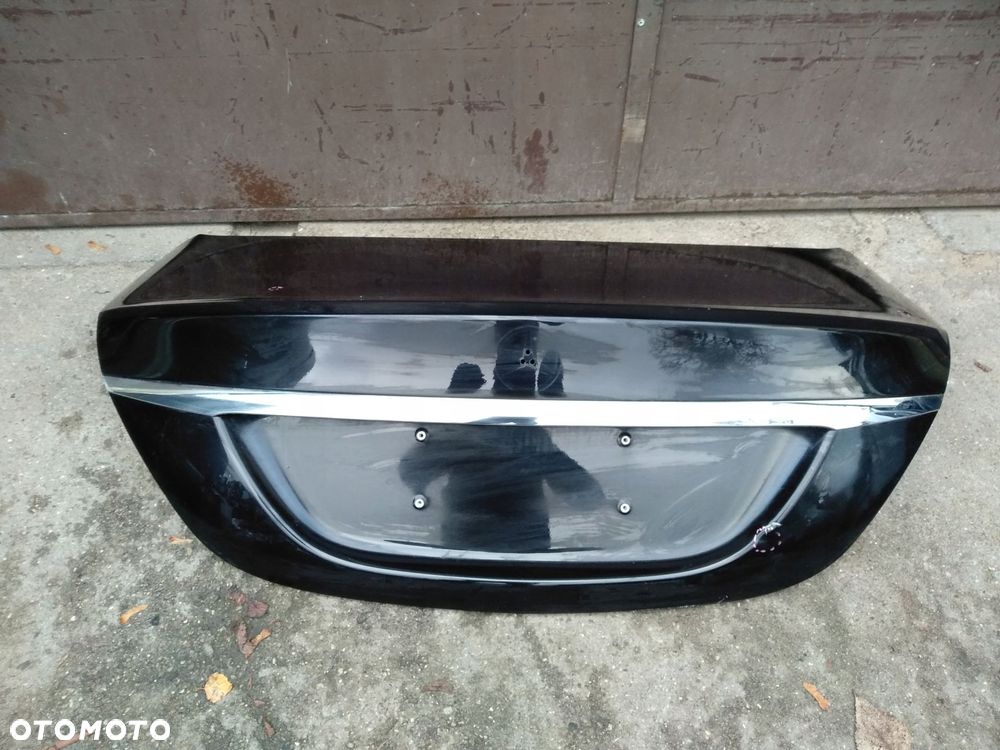 klapa bagażnika mercedes w205 sedan