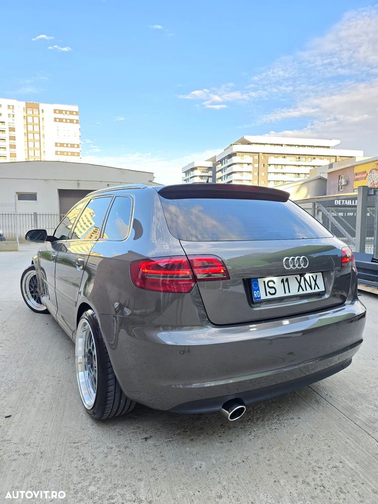 Audi A3 2.0 TDI Attraction - 8