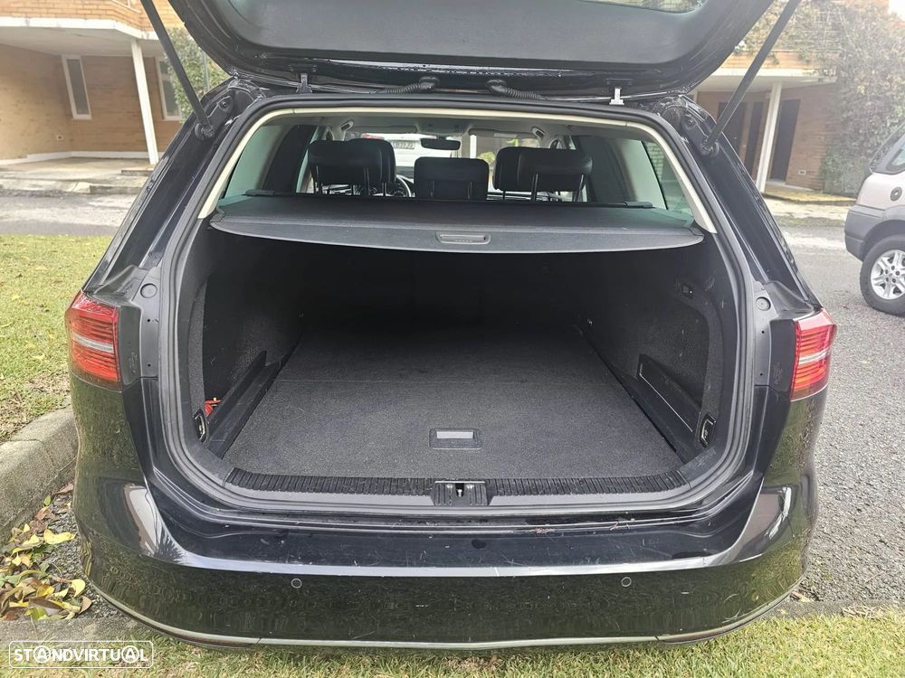 VW Passat Variant 1.6 TDI (BlueMotion ) DSG Trendline - 9