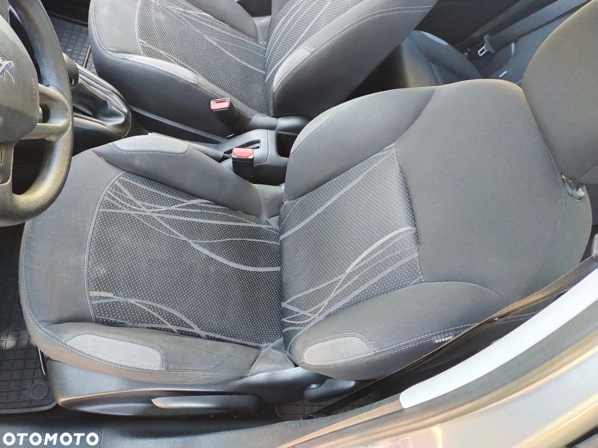 Peugeot 208 1.6 BlueHDi Active - 13