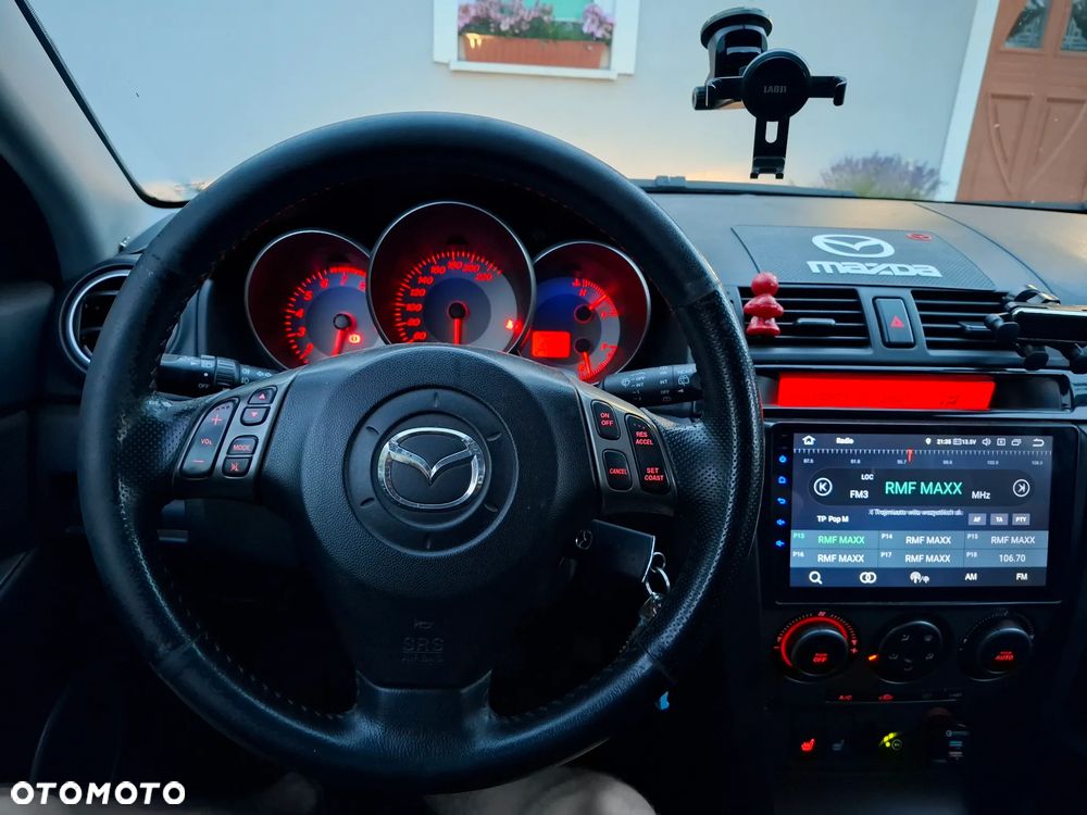 Mazda 3 2.0 Active + - 6