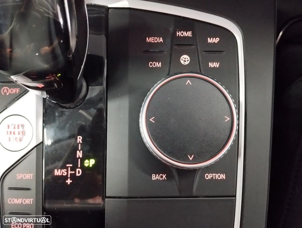 BMW 116 d Advantage Auto - 38