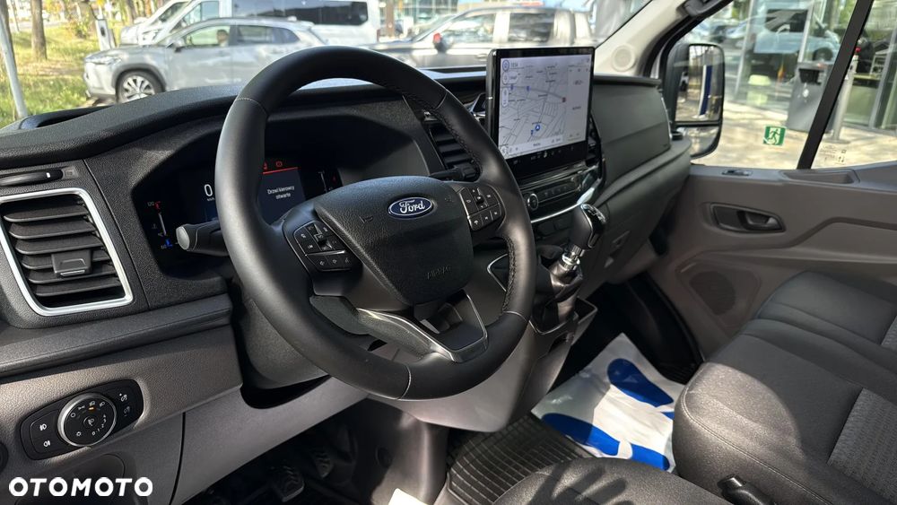 Ford Transit - 11