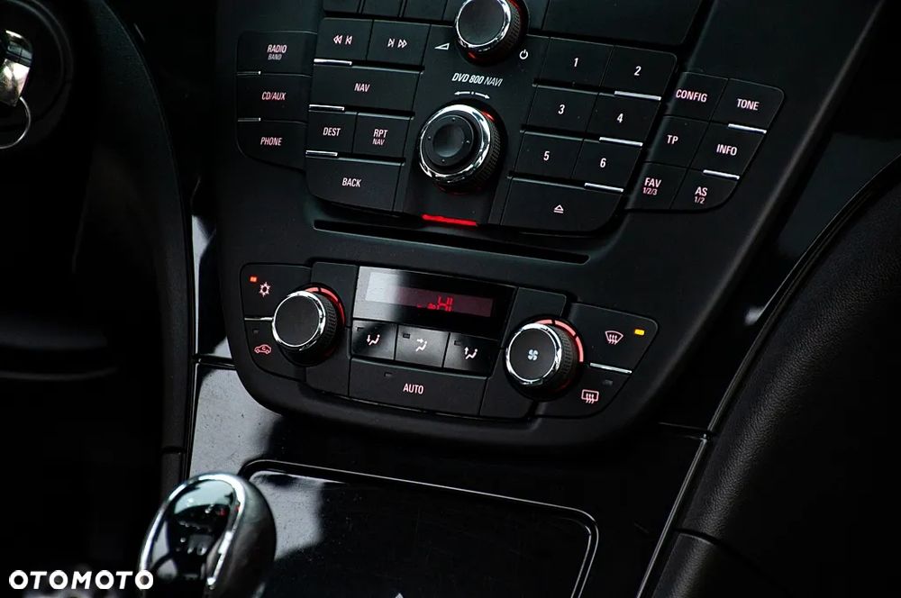 Opel Insignia 1.6 Turbo Sport - 37