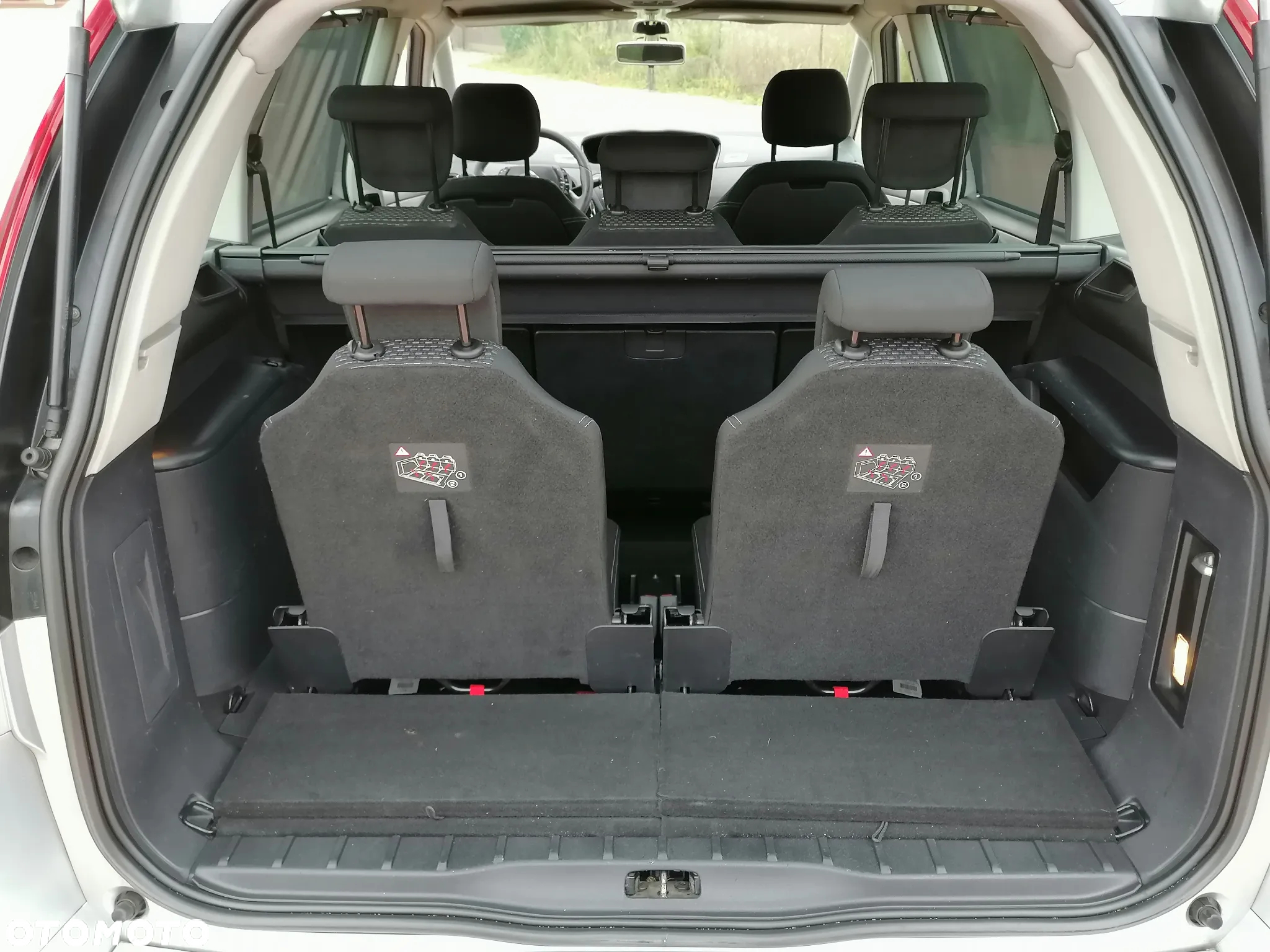 Citroën C4 Grand Picasso 1.6 HDi FAP Exclusive - 8