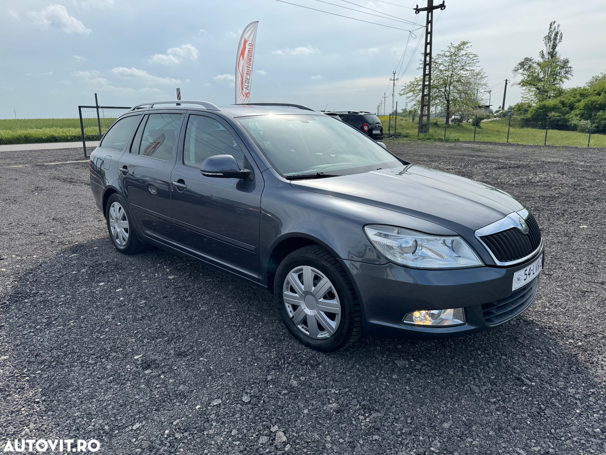 Skoda Octavia 1.4 TSI Ambiente - 2