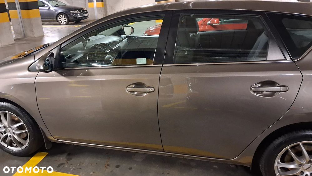 Toyota Auris 1.6 Comfort MS - 7