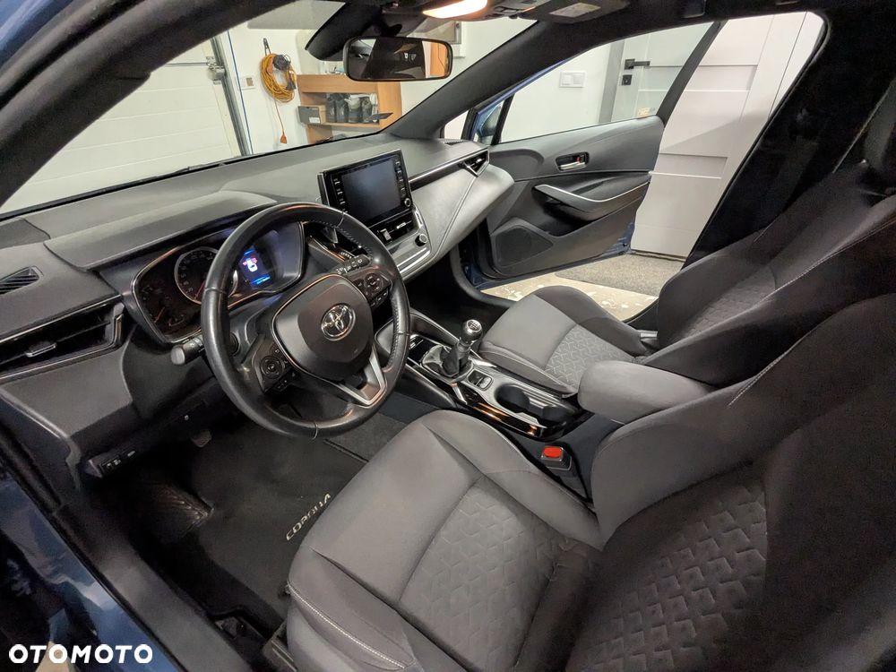 Toyota Corolla 1.2 T Comfort - 17