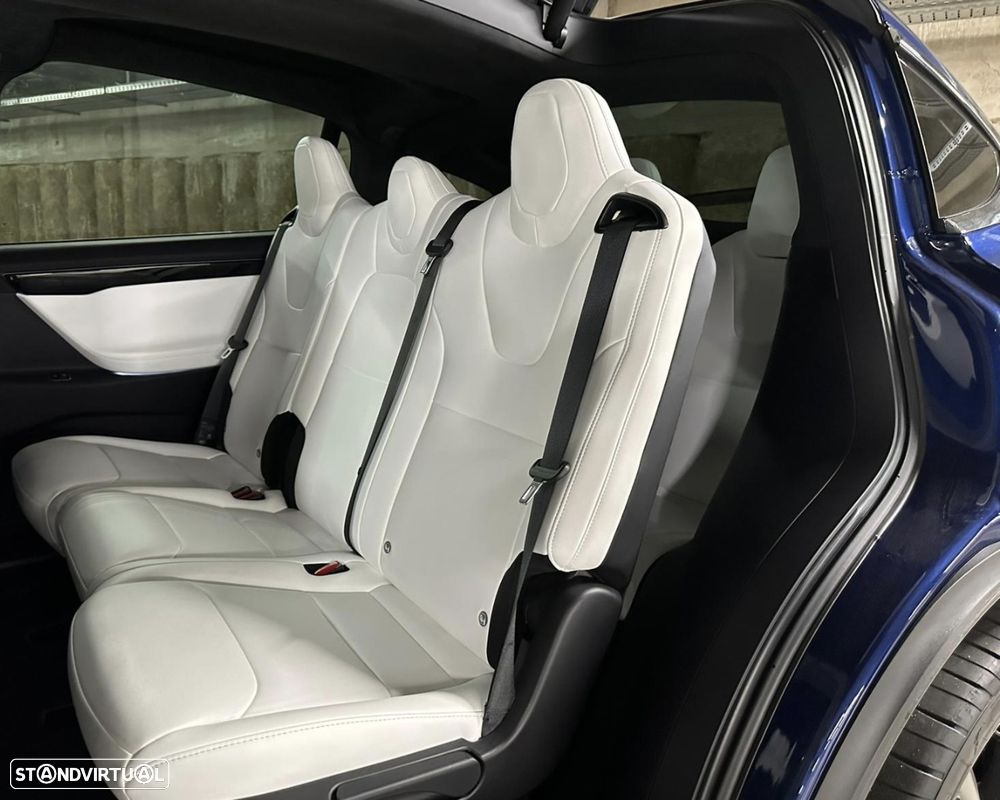 Tesla Model X 100 kWh Long Range AWD - 37