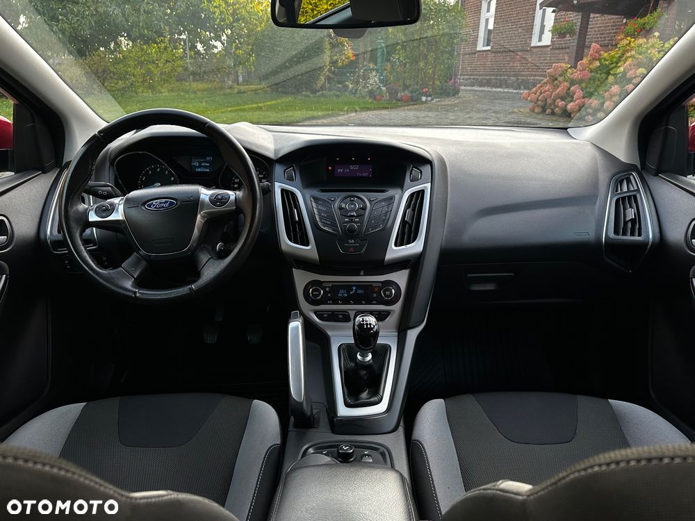 Ford Focus - 26