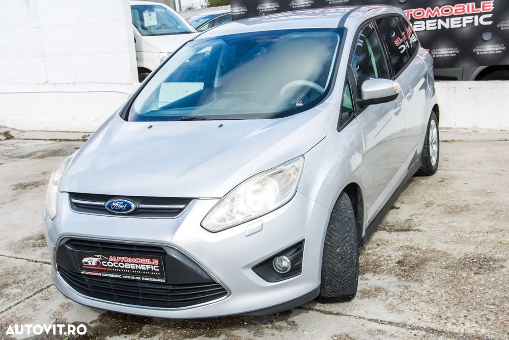 Ford Grand C-Max 1.6 TDCi DPF Titanium - 3