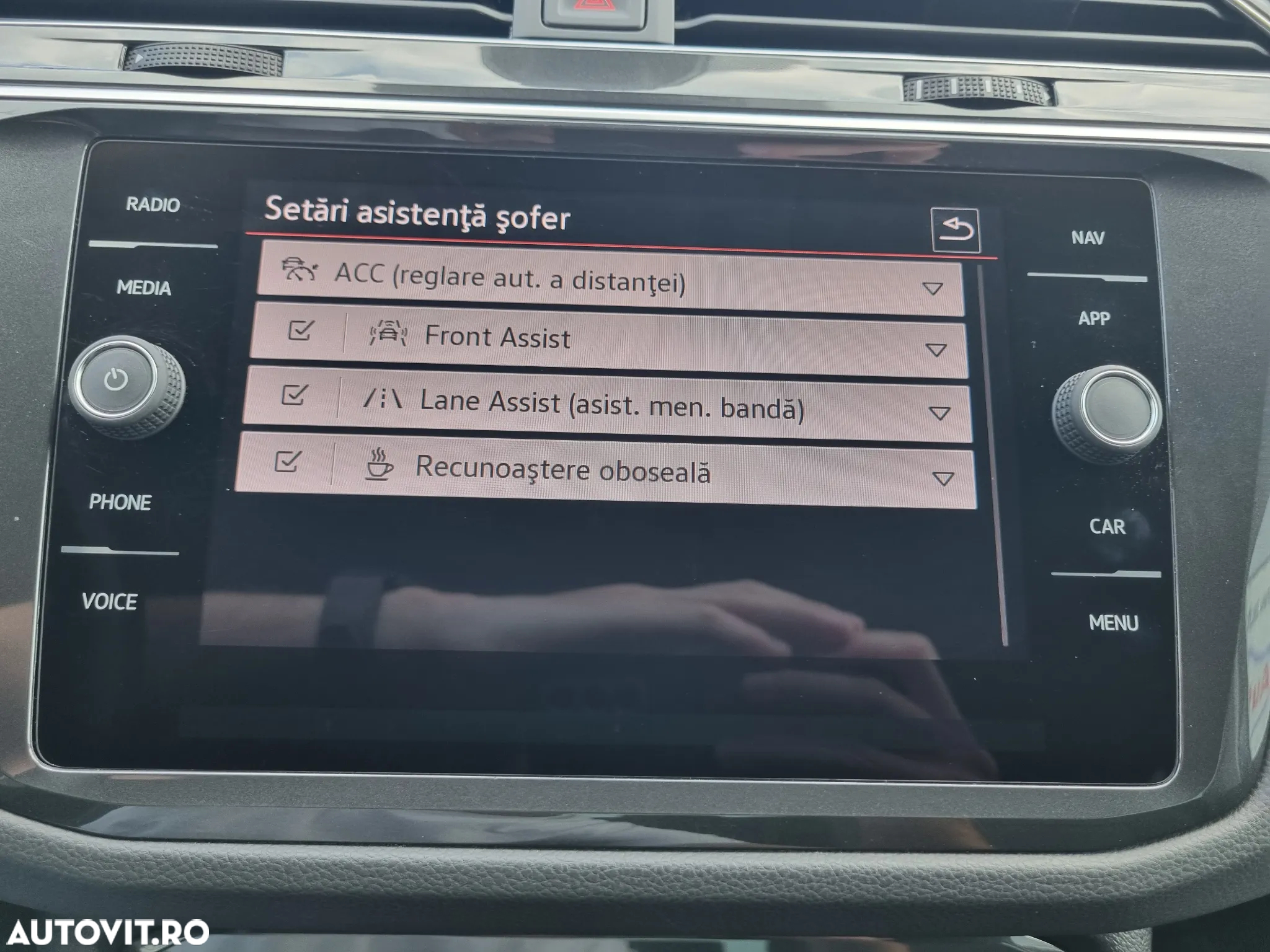 Volkswagen Tiguan 2.0 TDI SCR DSG Life - 30